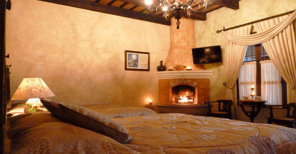 D'Leyenda Hotel Antigua Buitenkant foto