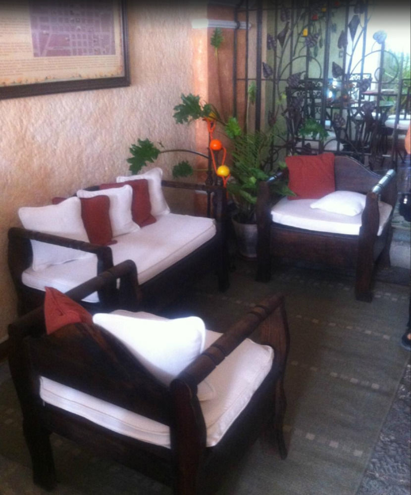 D'Leyenda Hotel Antigua Buitenkant foto