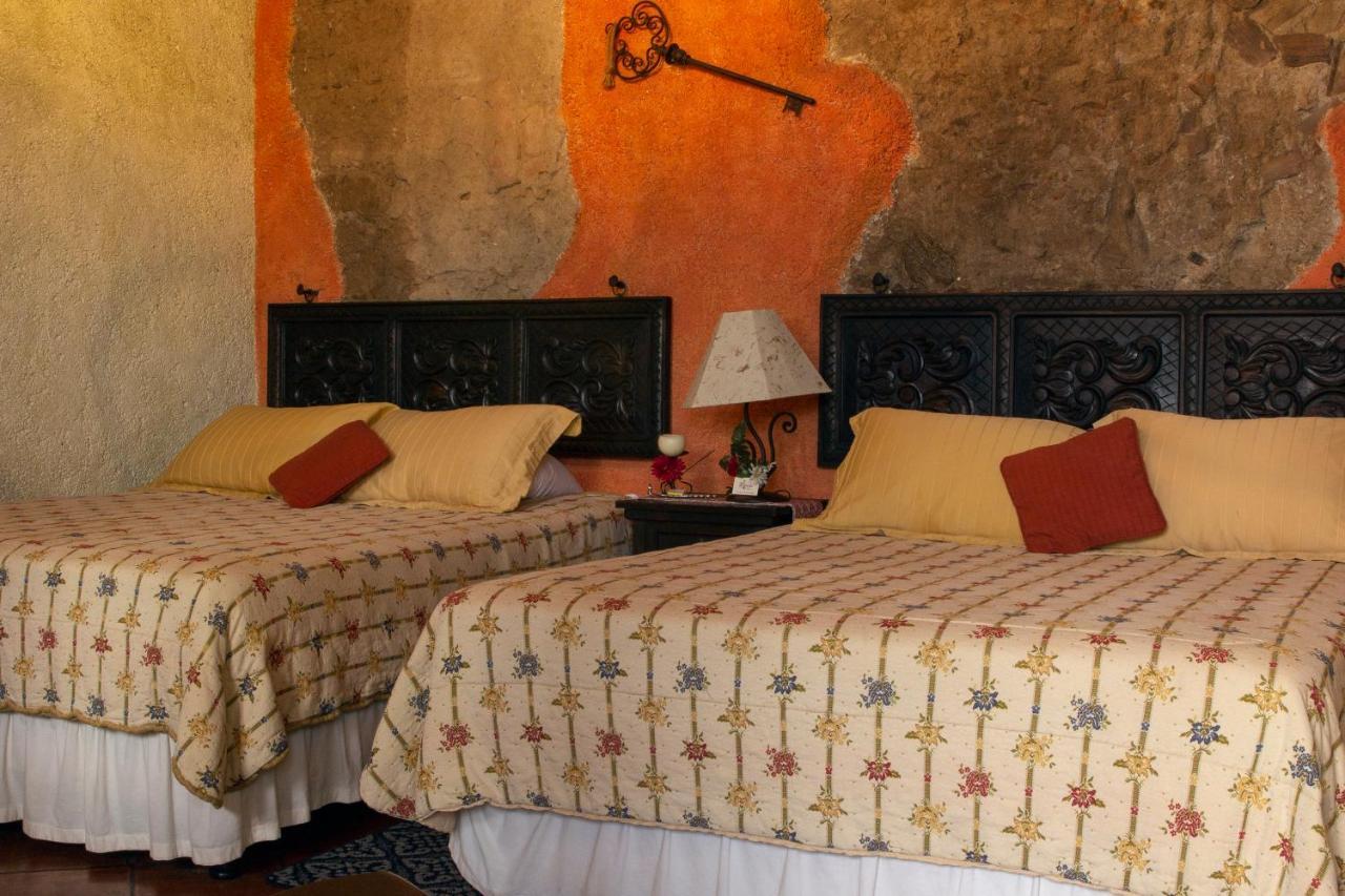 D'Leyenda Hotel Antigua Buitenkant foto