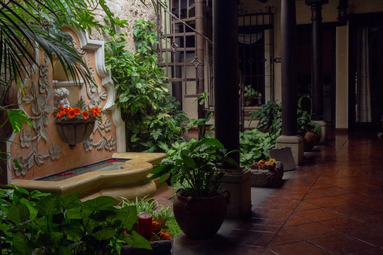 D'Leyenda Hotel Antigua Buitenkant foto